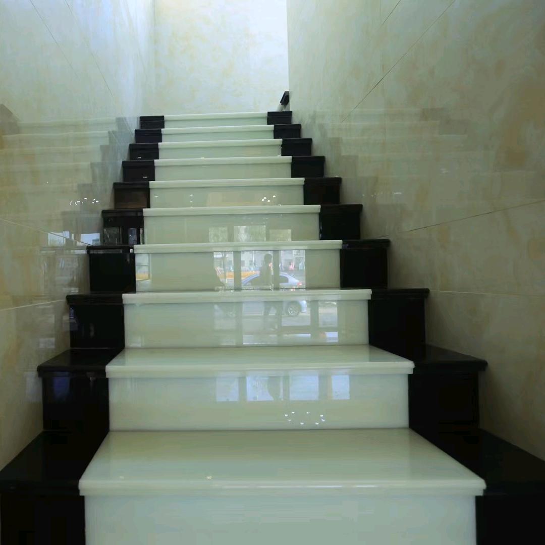 半陡坡