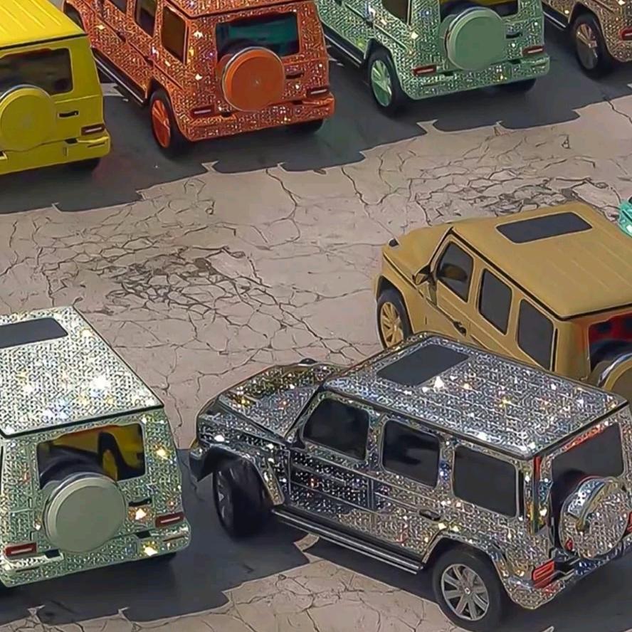 胡子拉碴大黄牙