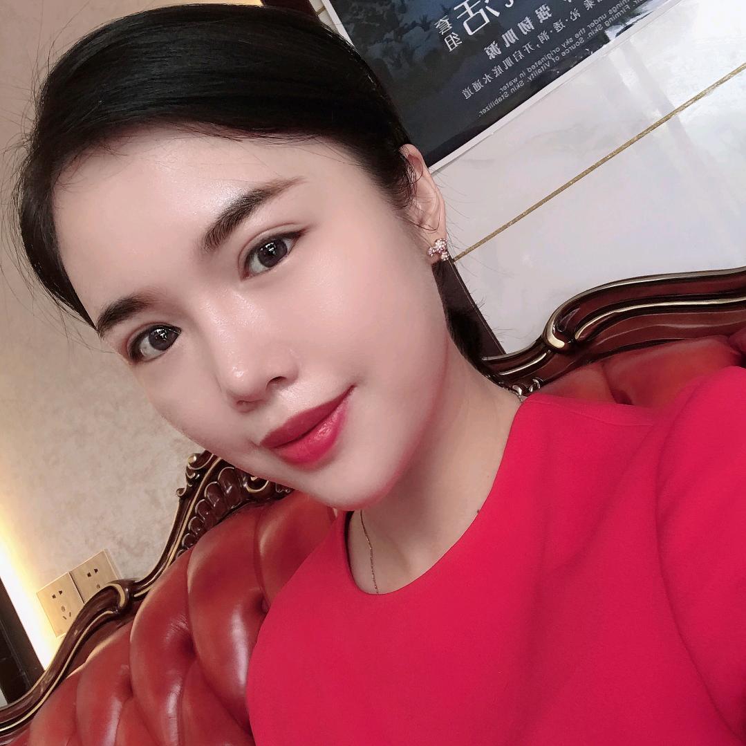 克丽缇娜周老师