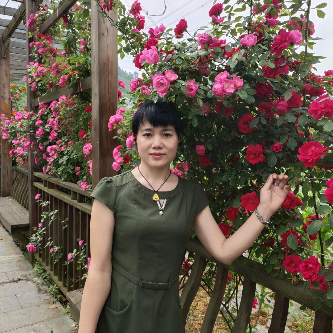 明天会更好莉姐