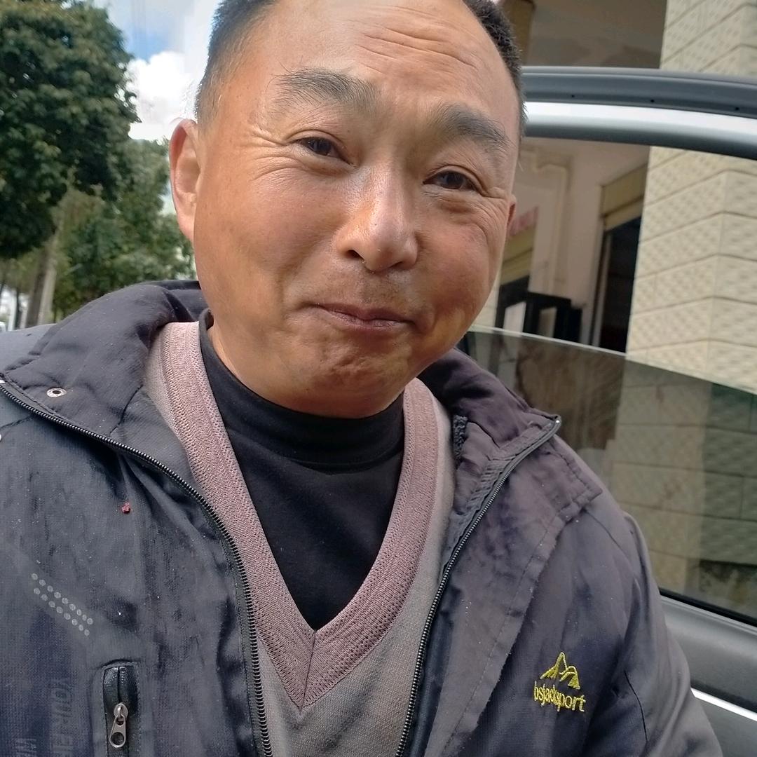 罗中吉