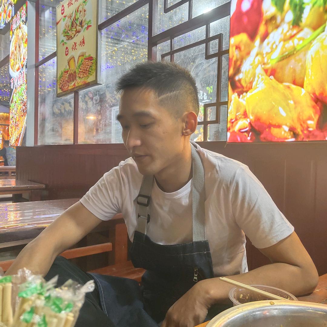 喀什市过足瘾海鲜大排档店