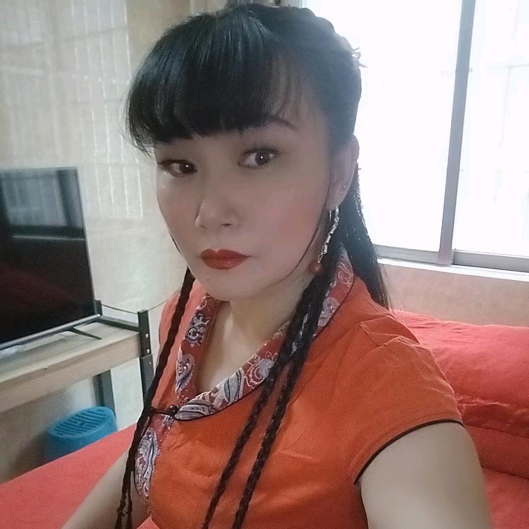 栗菲