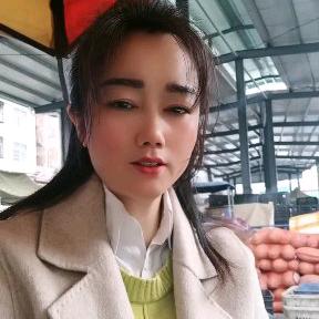 杨琼