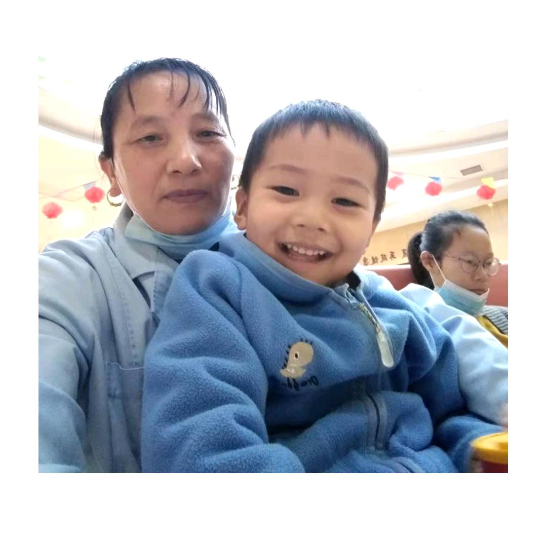 丁煜珩的爷爷。老丁