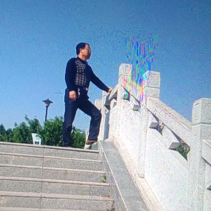 云淡风轻（拒绝私聊）