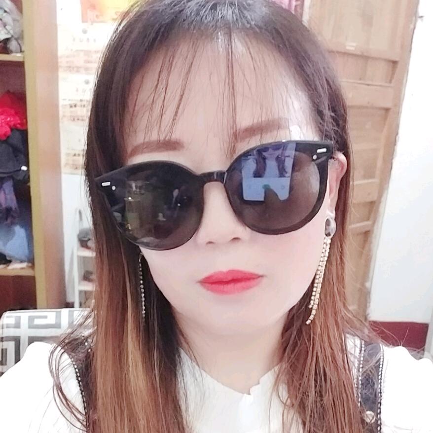 飞翔轮滑台球俱乐部