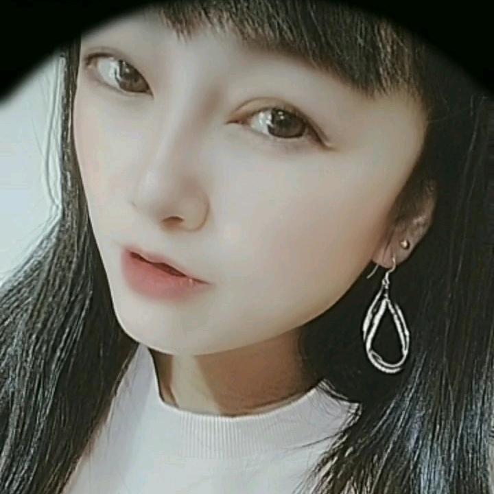 顺顺的丫头