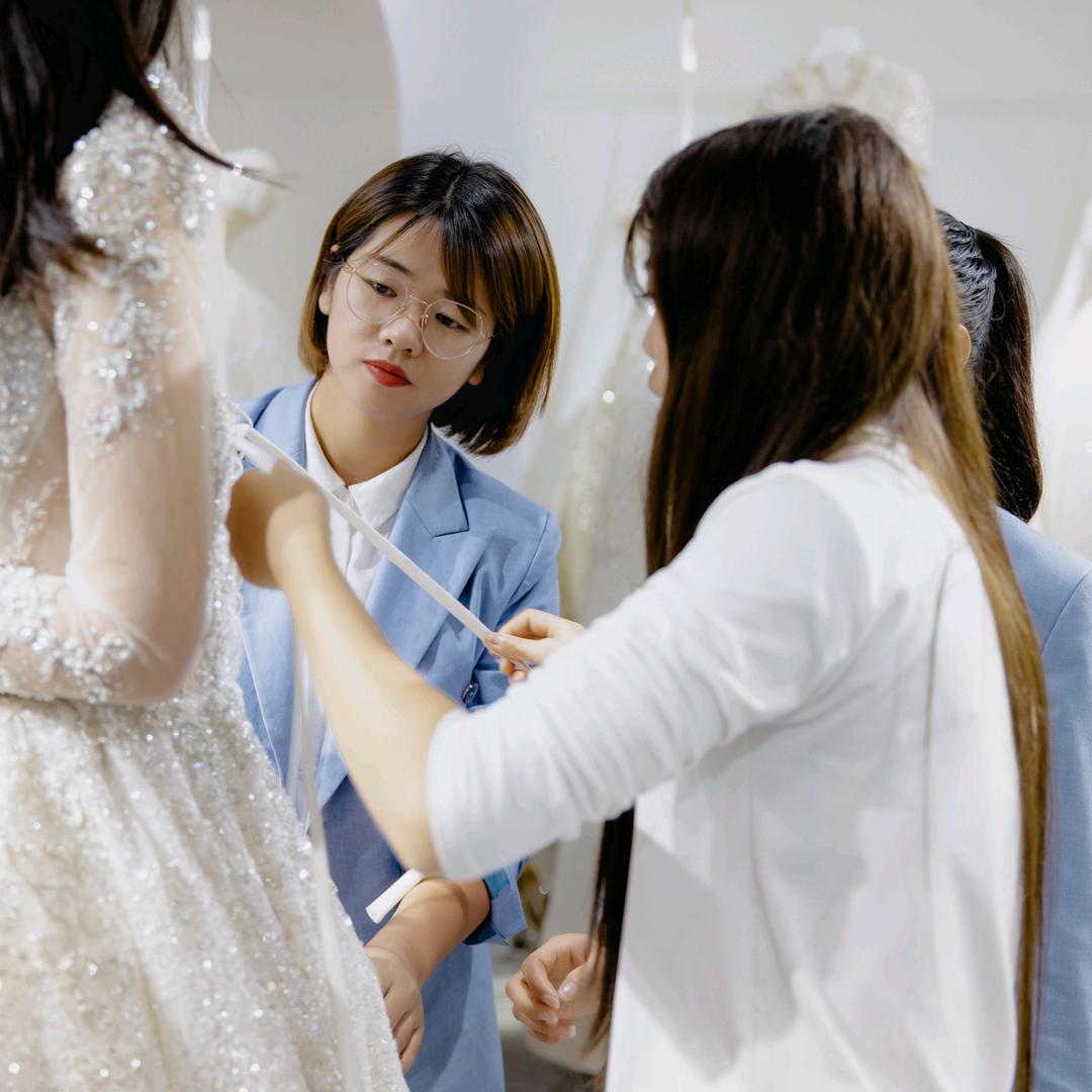 婚礼管家主持绘绘