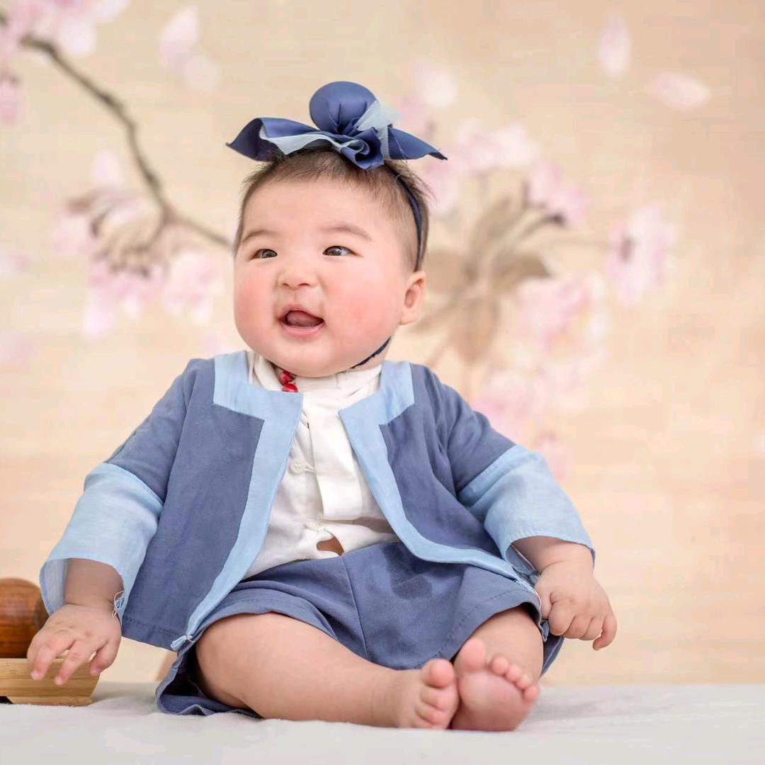 云鹏婴世母婴(瑁恩瑁爱.衣拉拉)