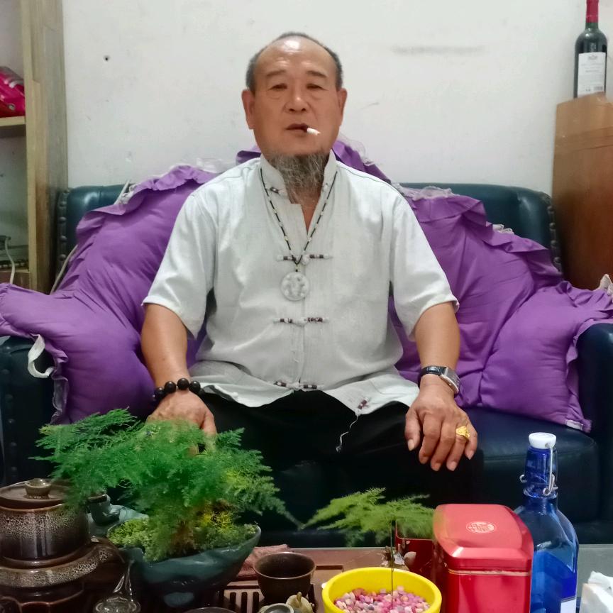 烟不离手