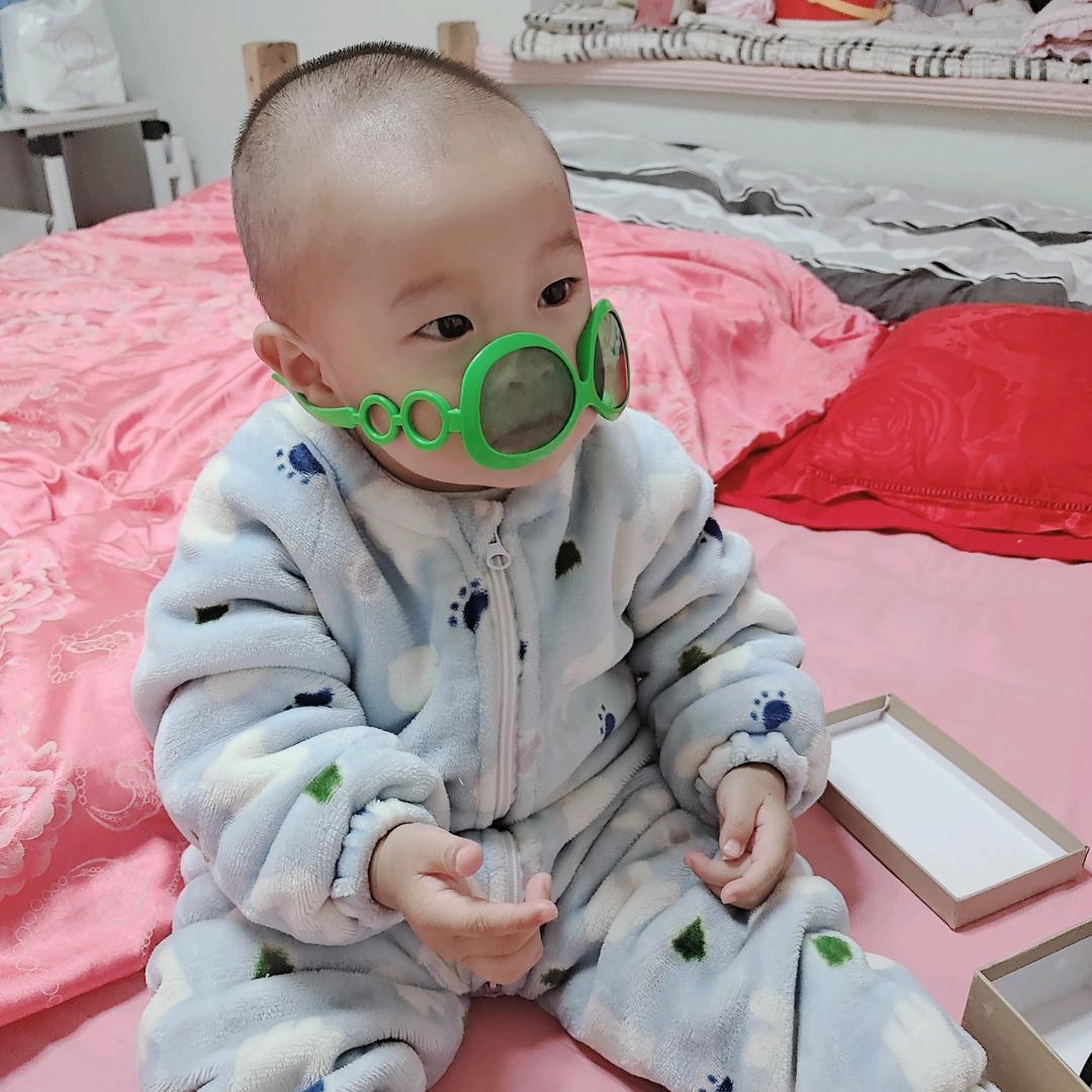 红阳 小老弟