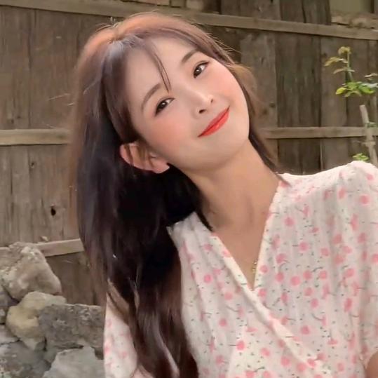杨倩浙里游