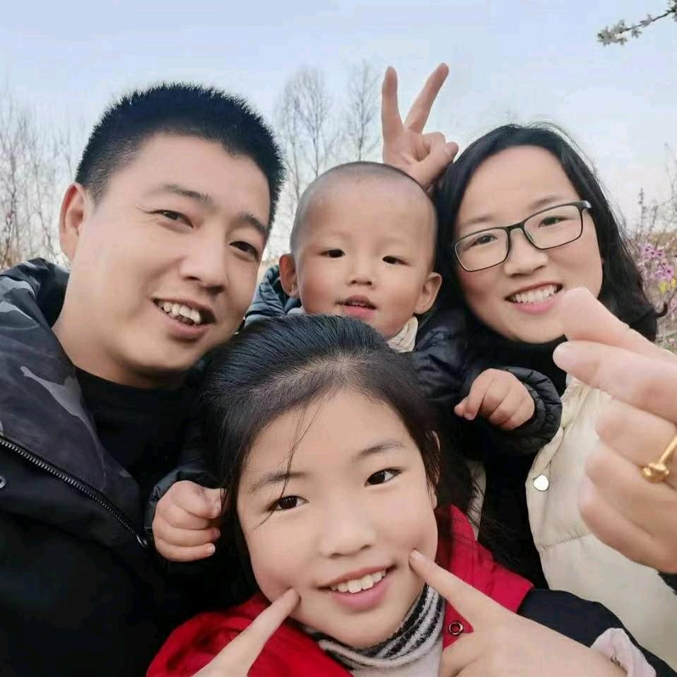 蚕丝被小吴