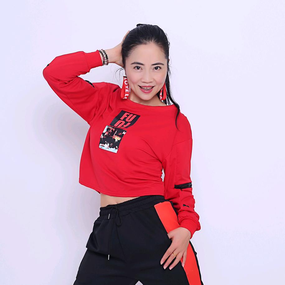 杨丽萍广场舞-杨丽萍老师@抖音