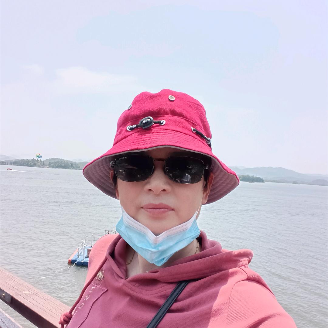 松下丽人