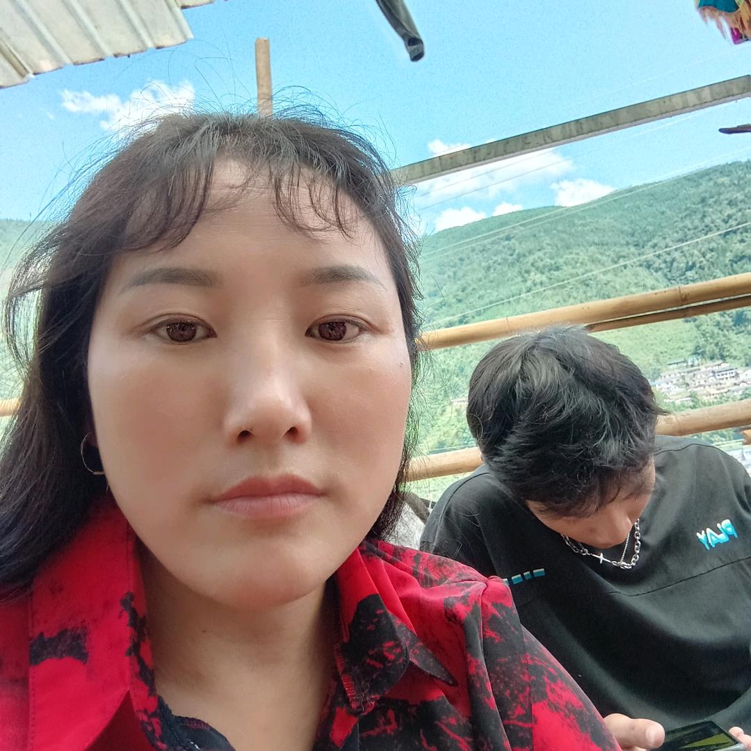 玛熊英