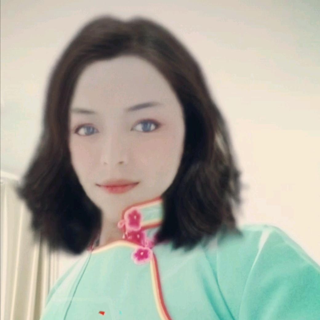 那一夜的公交站台上