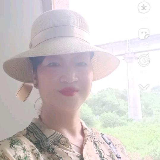 梅姐🐯🐯🌹🌹《请勿连赞～拒私聊》