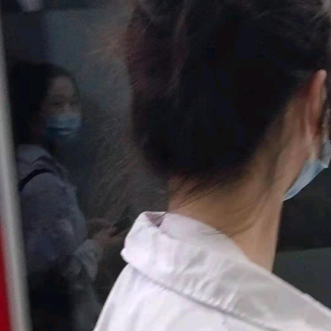 我的名字👧👧