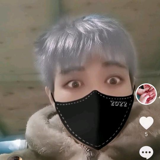 丰满公子