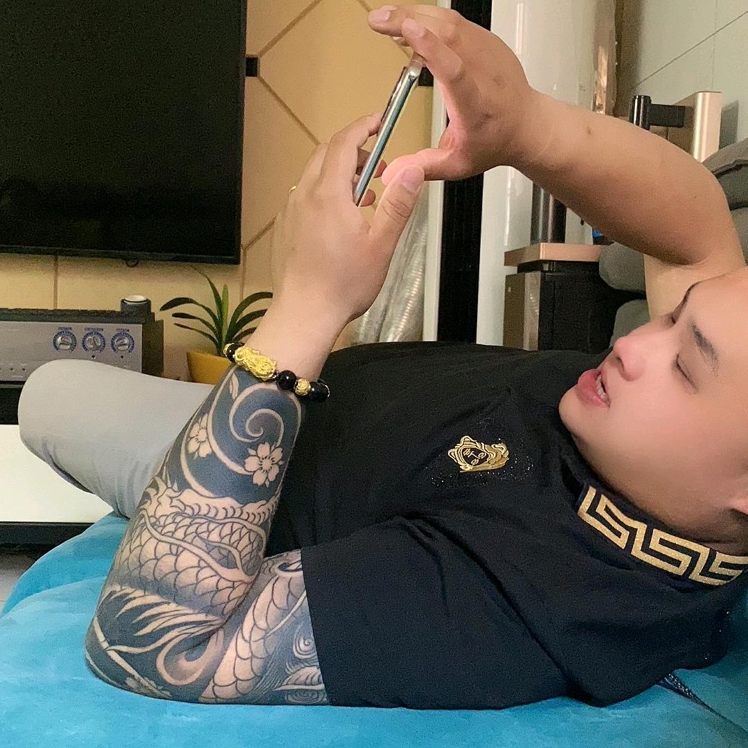 超哥哥