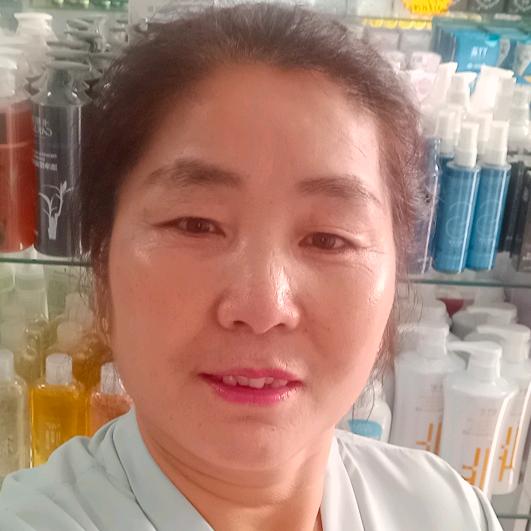 荷花朵朵    (晚上8点10分开播)