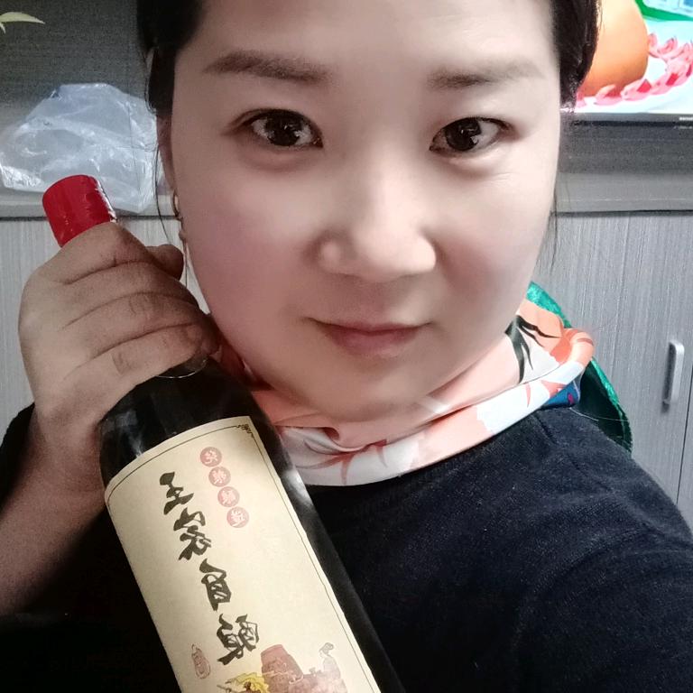 栩锦记酒业miss.Han