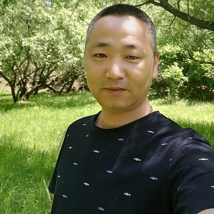 轶男