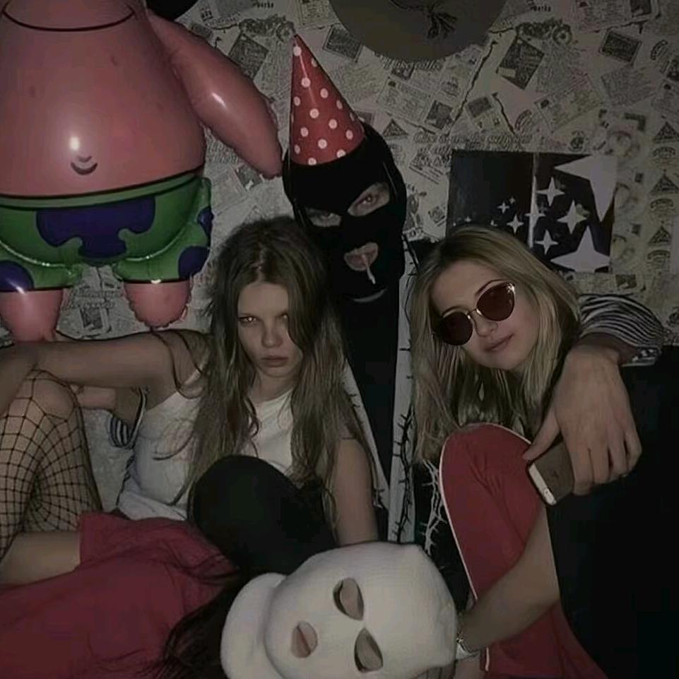 五彩斑斓   黑   珍珠