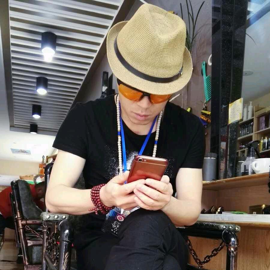 曲靖市麒麟区漂亮宝贝发艺创作室