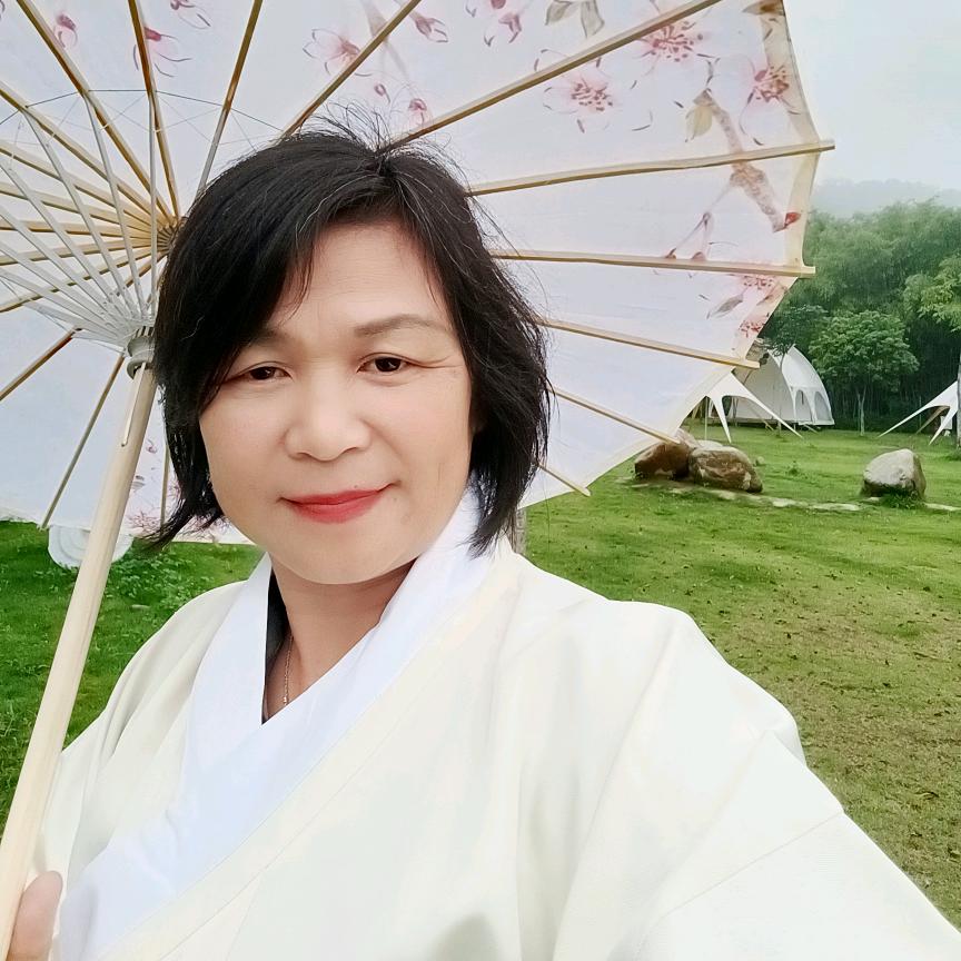 赖慧玉_客家山茶