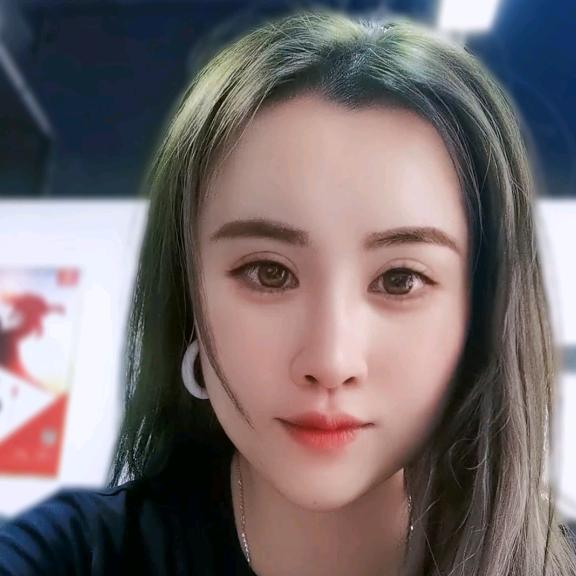 彤彤