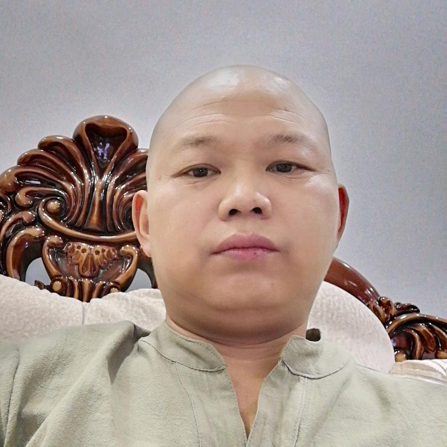 王龙波