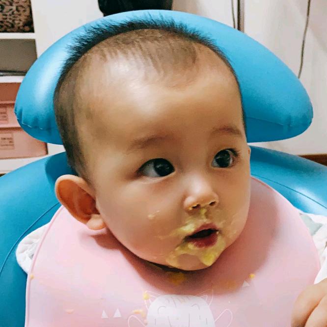 丿光头像
