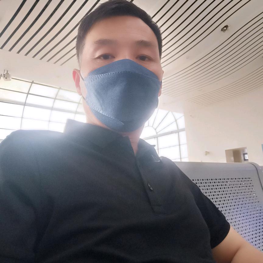 ╭(╯你好樊╰)╮