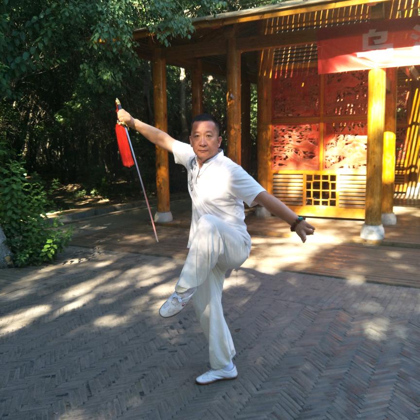 李建军