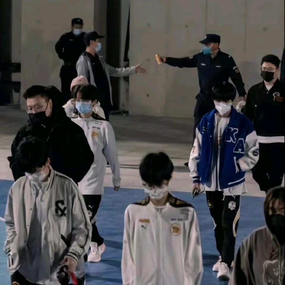 澡堂无恶霸QAQ