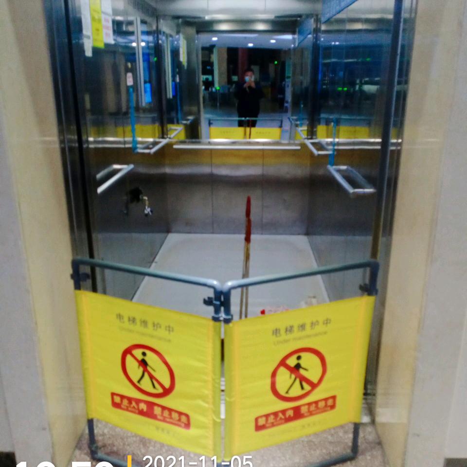 电梯服务员👓287767