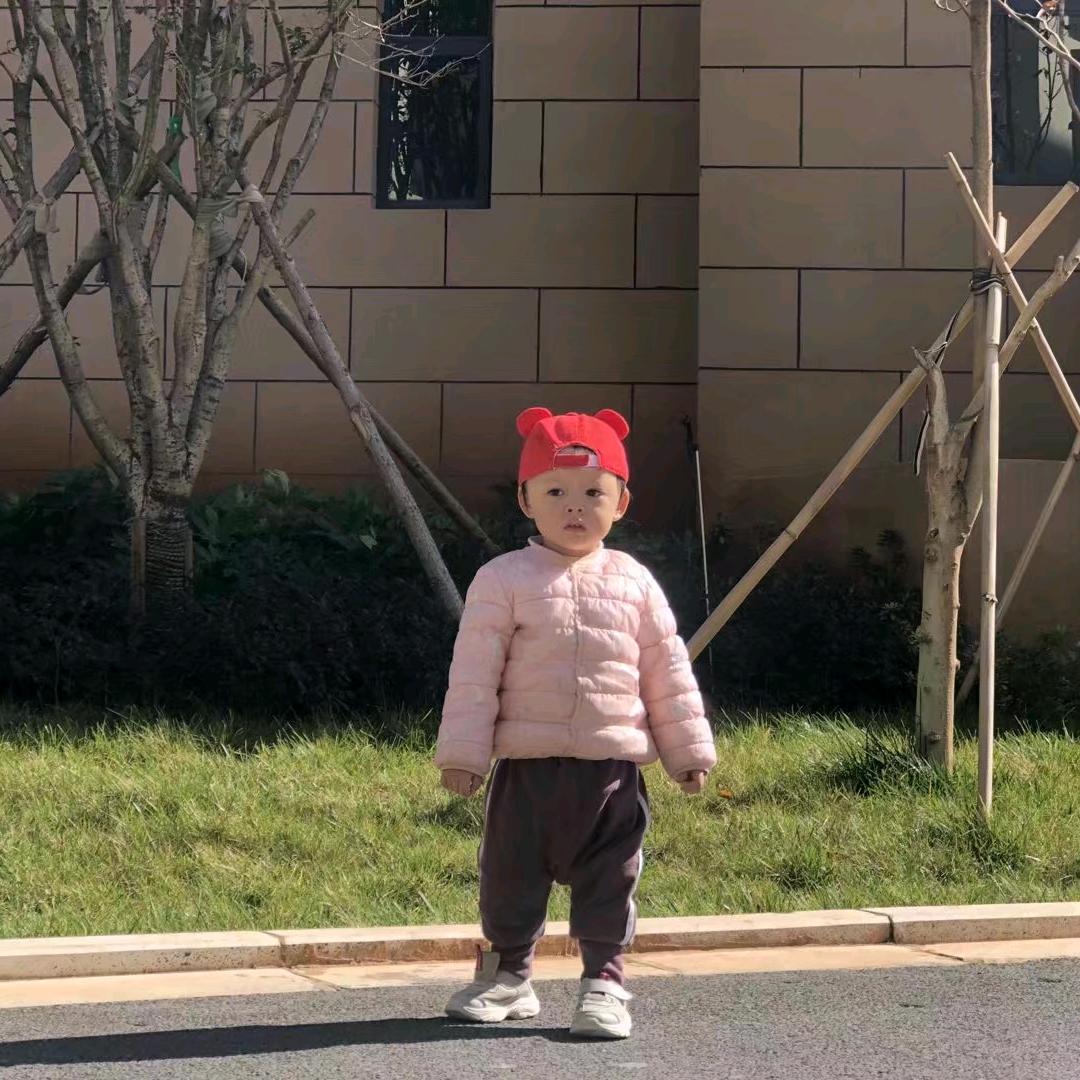 木孑李，彝家姐