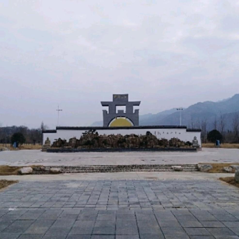 远山红叶