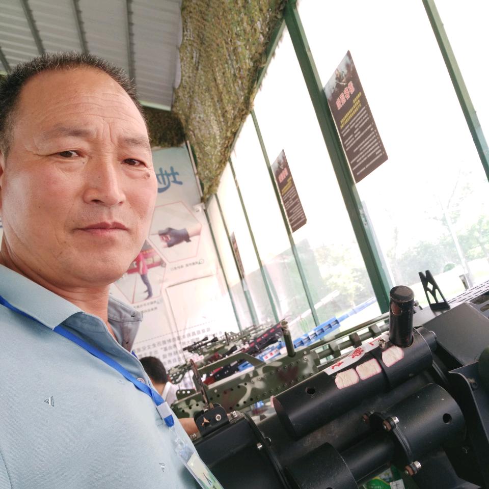 宋集专业现浇罗马柱找王治夫