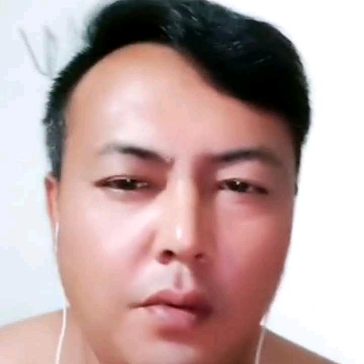 草原雄鹰