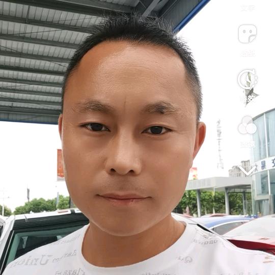 绵阳拓奔二手车 《老江》