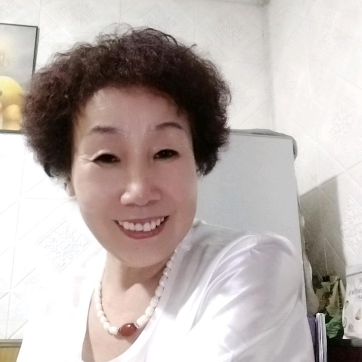 王美芳