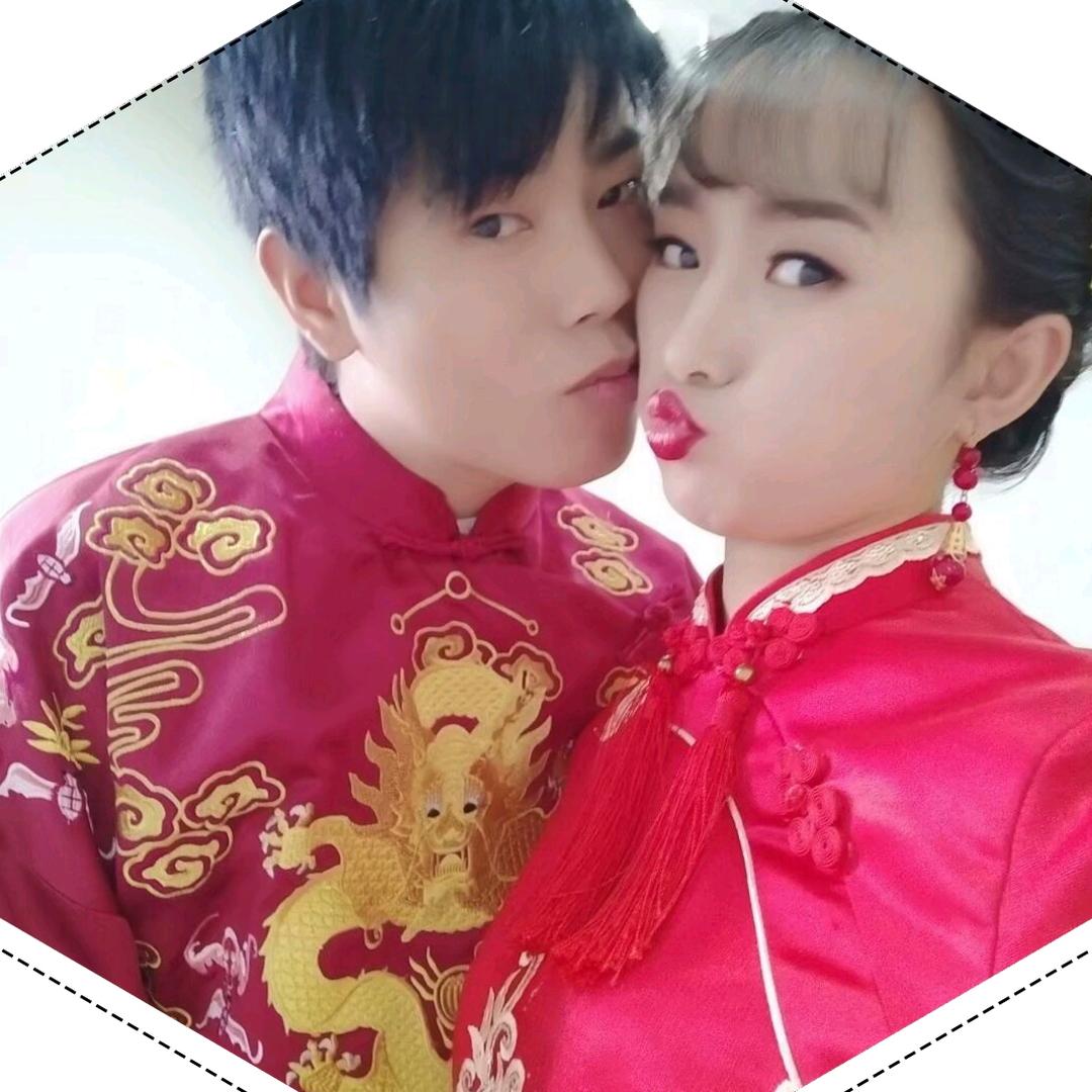 『爱你❤️❤️❤️歡』