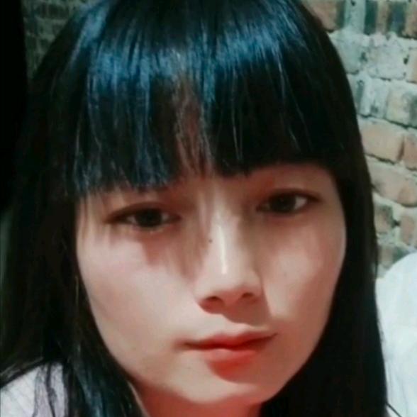 请叫我李家小姐姐