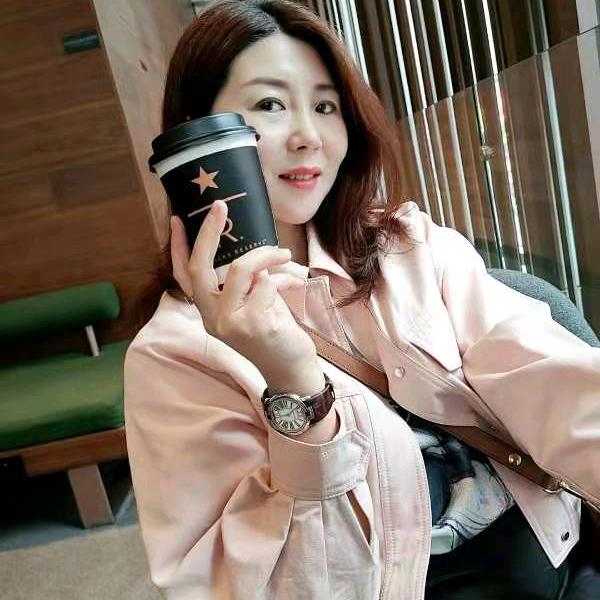 幸福的女人 思彤