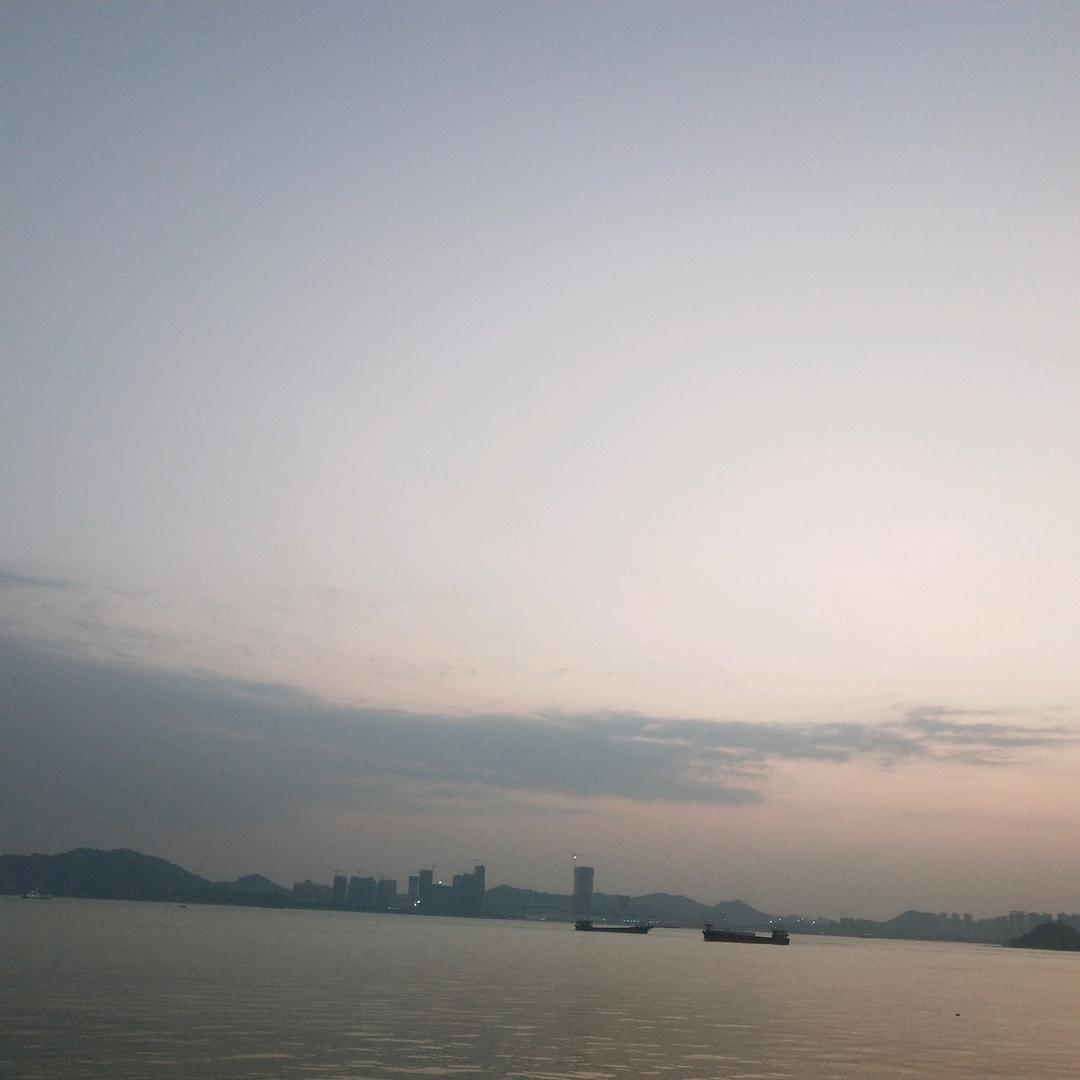 🌈随遇而安、