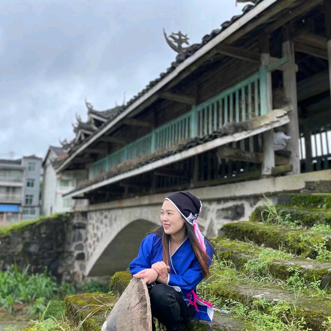 无奈.